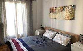 Cosy Apartment In Metaxourgeio