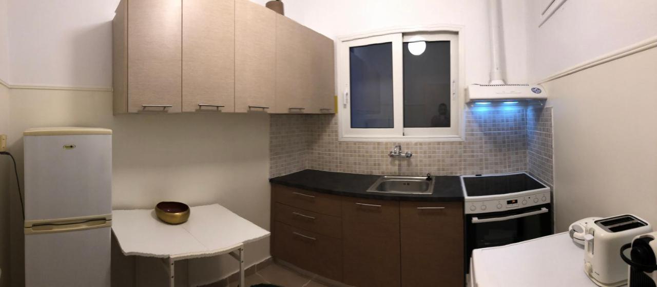 Cosy Apartment In Metaxourgeio Athènes Extérieur photo
