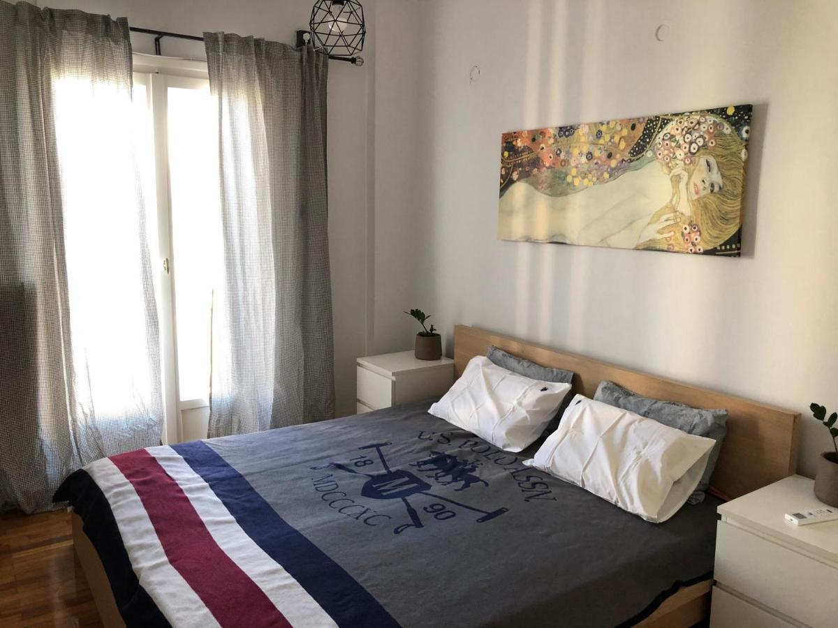 Cosy Apartment In Metaxourgeio Athènes Extérieur photo