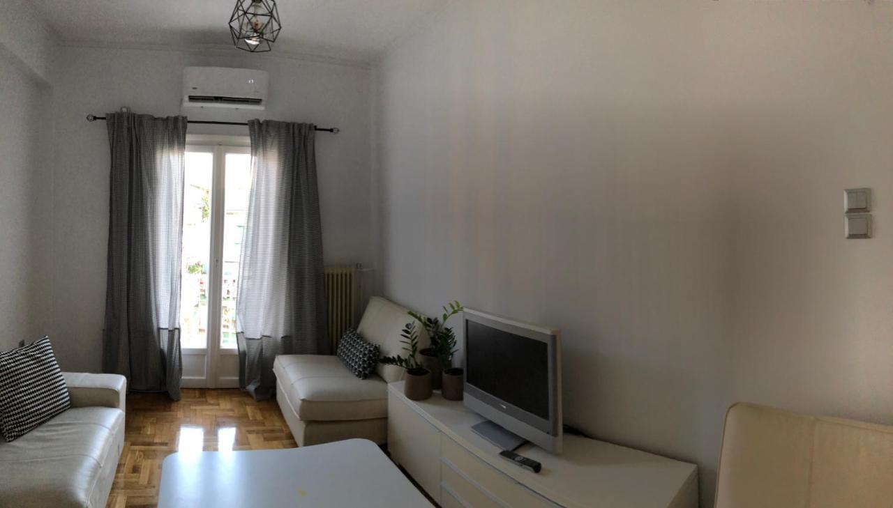 Cosy Apartment In Metaxourgeio Athènes Extérieur photo