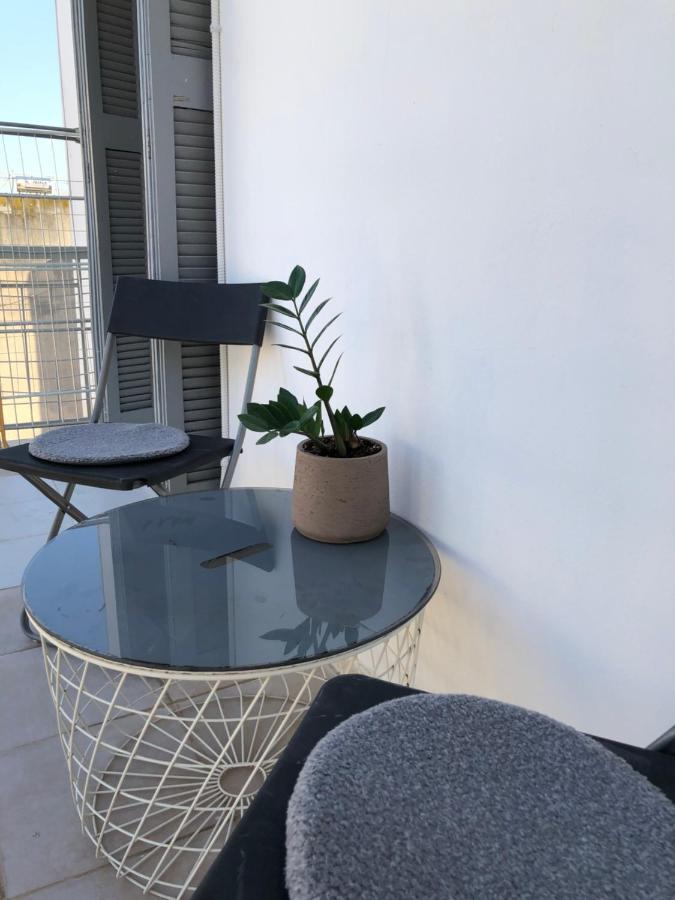 Cosy Apartment In Metaxourgeio Athènes Extérieur photo